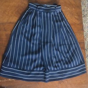 Banana Republic skirt (with pockets)